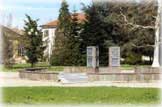 foto del monumento dedicato al senatore giovanni marcora foto del monumento dedicato al senatore giovanni marcora